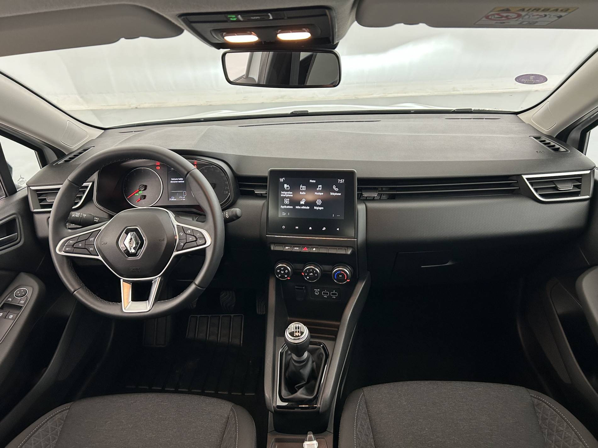 Vente en ligne Renault Clio 5 Clio TCe 90 au prix de 14 290 €