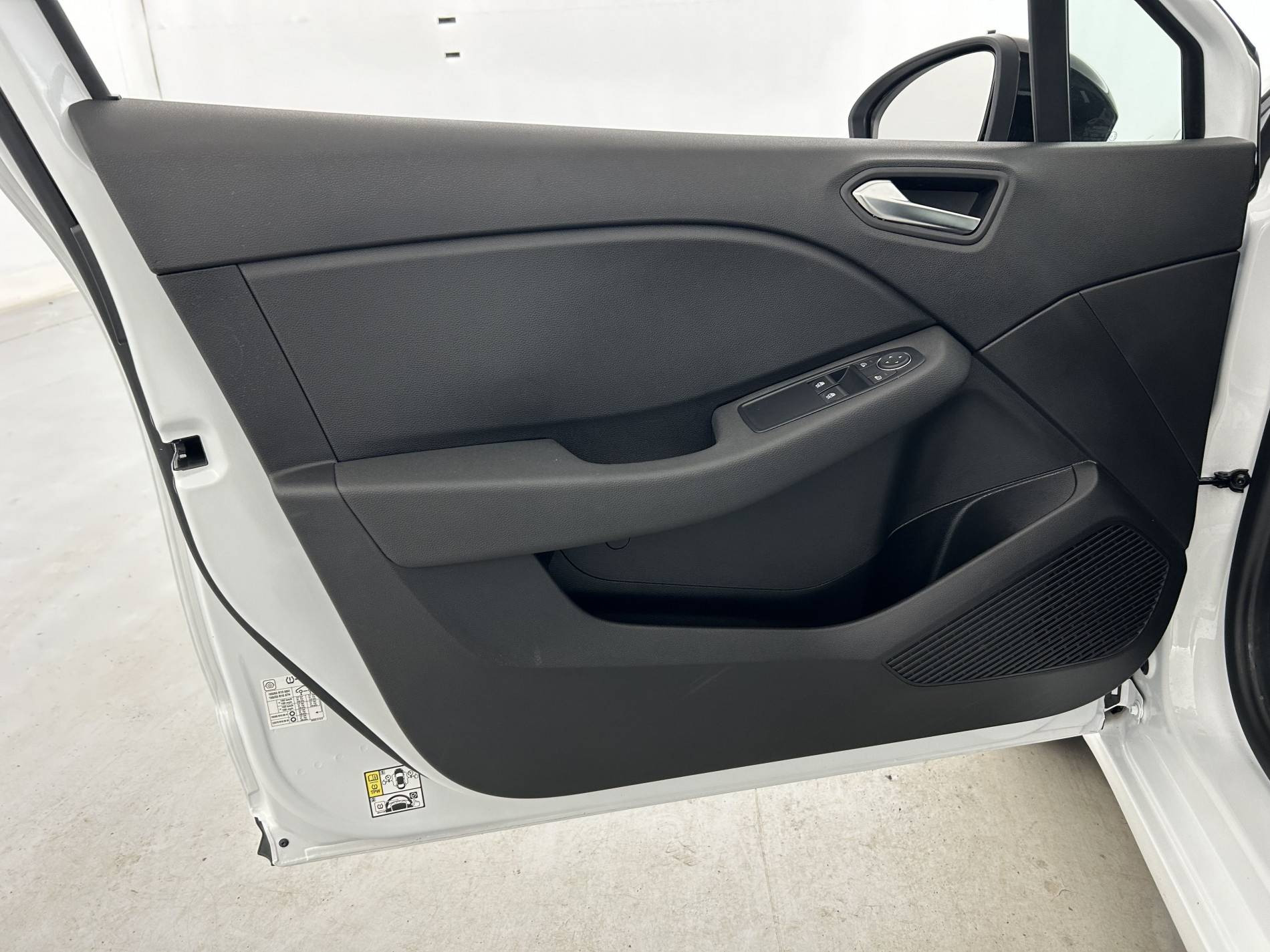 Vente en ligne Renault Clio 5 Clio TCe 90 au prix de 14 290 €