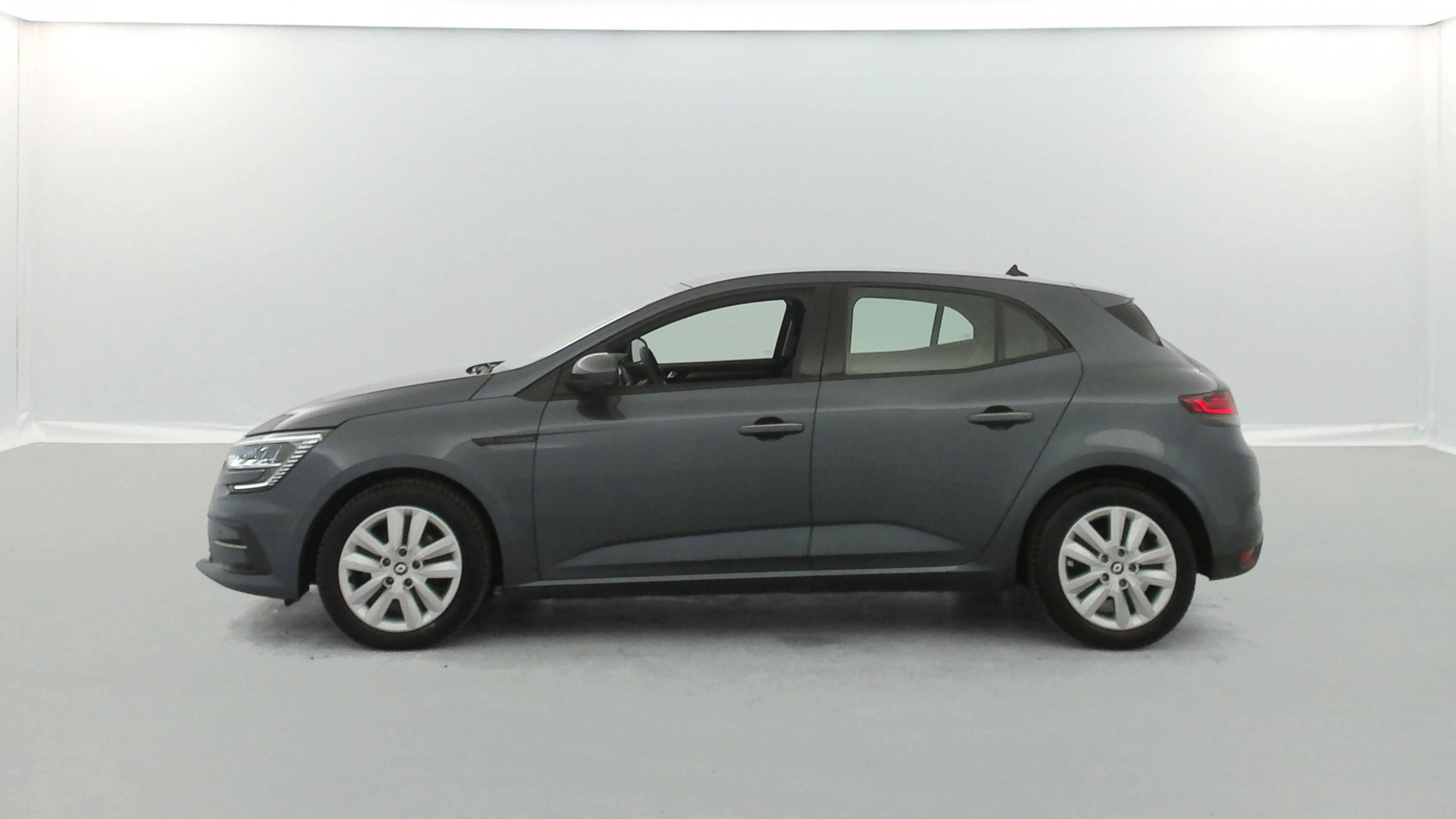 Vente en ligne Renault Megane 4 Mégane IV Berline Blue dCi 115 - 21N au prix de 13 790 €