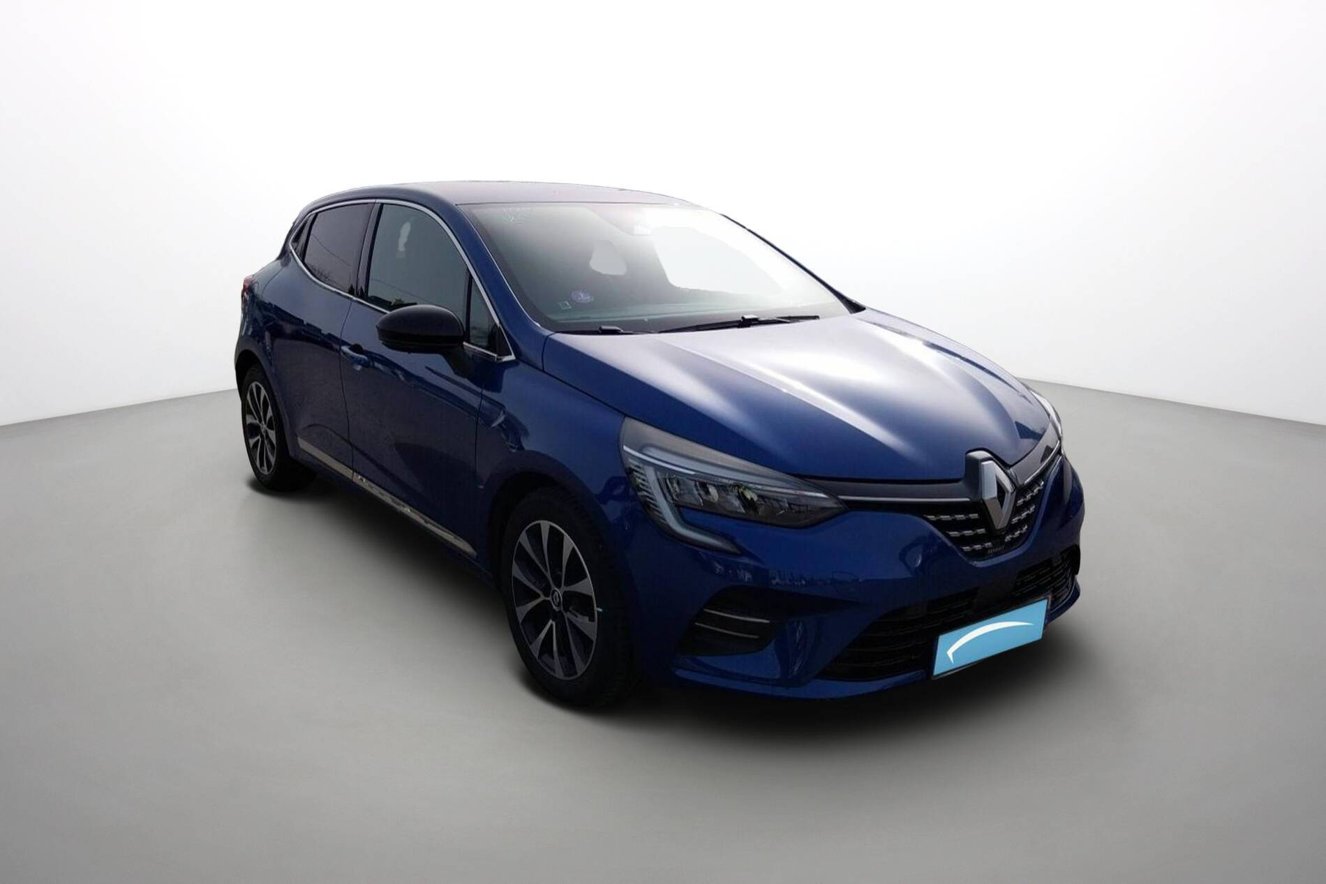 Vente en ligne Renault Clio 5 Clio TCe 90 au prix de 15 990 €