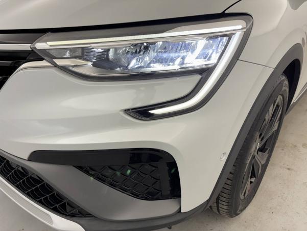 Vente en ligne Renault Arkana  E-Tech 145 - 21B au prix de 24 990 €