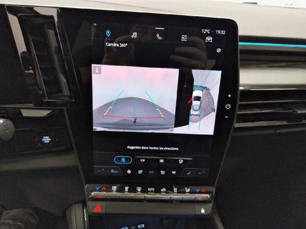 Vente en ligne Renault Austral  E-Tech hybrid 200 au prix de 26 900 €