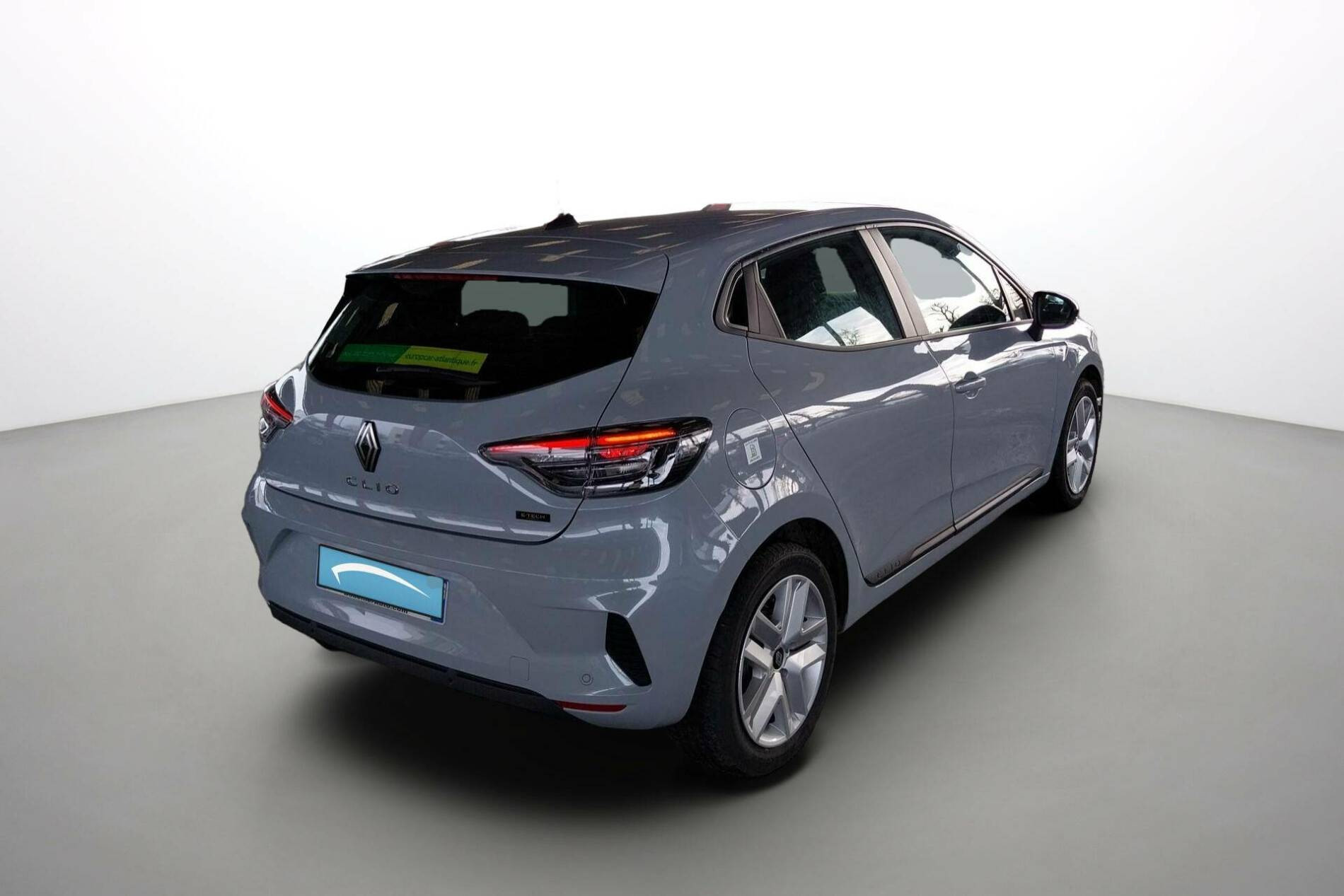 Vente en ligne Renault Clio 5 Clio E-Tech full hybrid 145 ch GSR2 au prix de 21 590 €