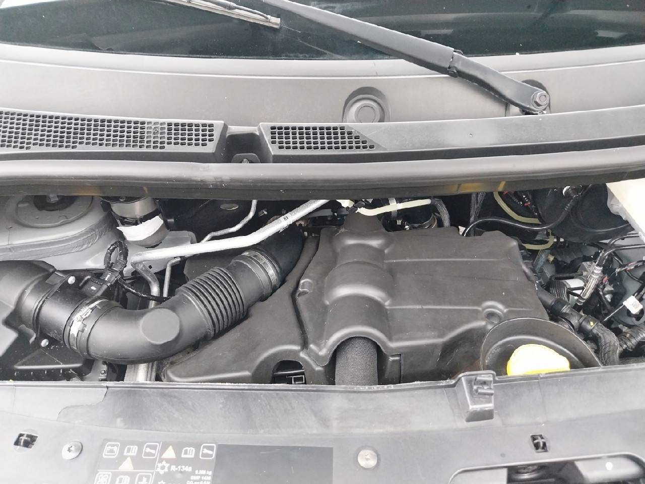 Vente en ligne Renault Master Fourgon MASTER FGN TRAC F3300 L2H2 BLUE DCI 135 au prix de 27 990 €