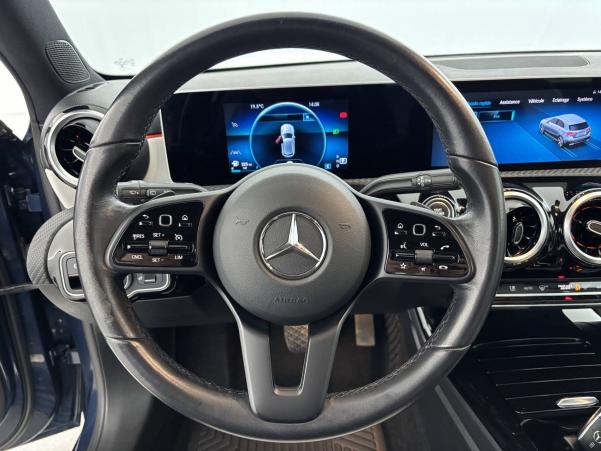 Vente en ligne Mercedes Classe A  180 d 7G-DCT au prix de 22 990 €