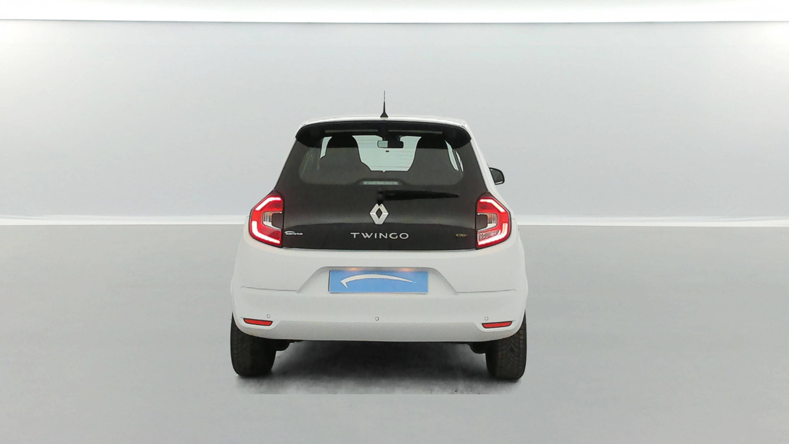 Vente en ligne Renault Twingo Electrique Twingo III E-Tech au prix de 11 990 €