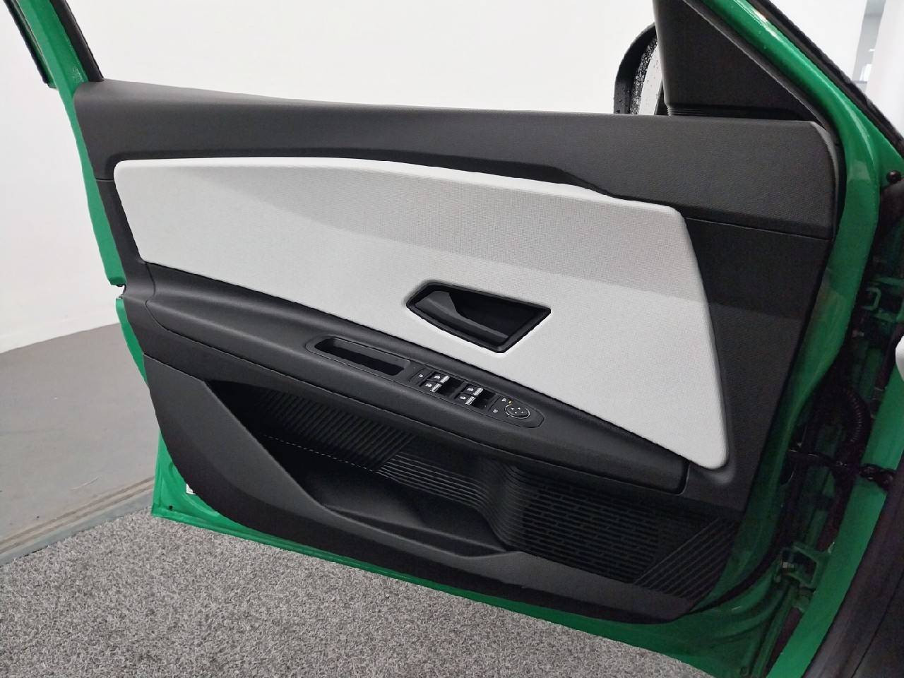 Vente en ligne Renault R5 E-Tech  120 ch autonomie urbaine au prix de 23 790 €