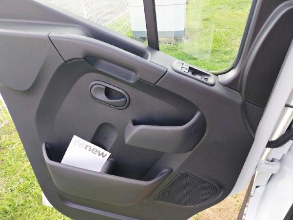 Vente en ligne Renault Master 3 Châssis Cabine MASTER PHC F3500 L3H1 ENERGY DCI 145 POUR TRANSF au prix de 30 900 €