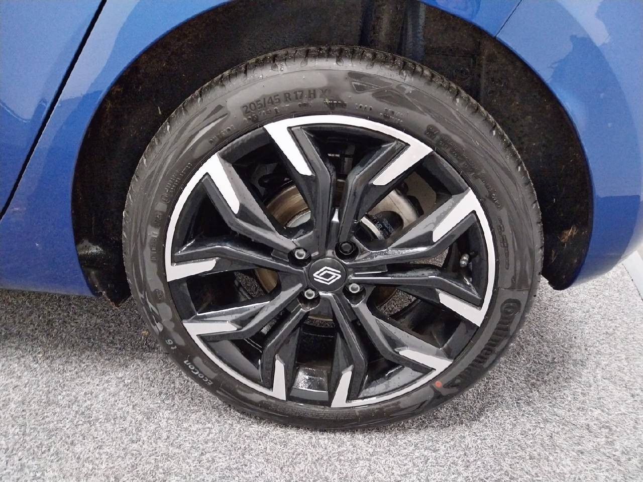 Vente en ligne Renault Clio 5 Clio Eco-G 100 ch GSR2 au prix de 22 990 €