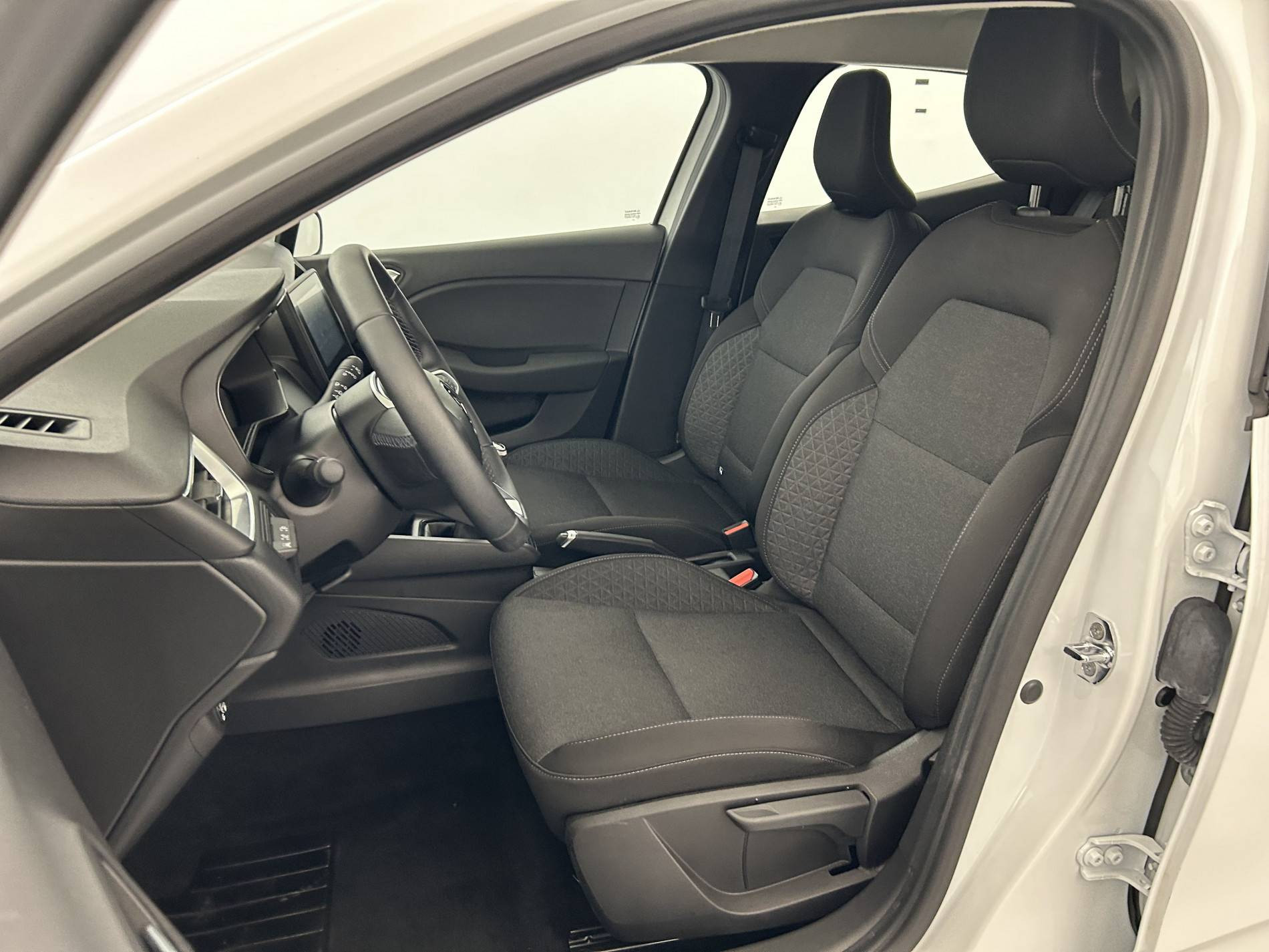 Vente en ligne Renault Clio 5 Clio TCe 100 GPL - 21N au prix de 13 490 €