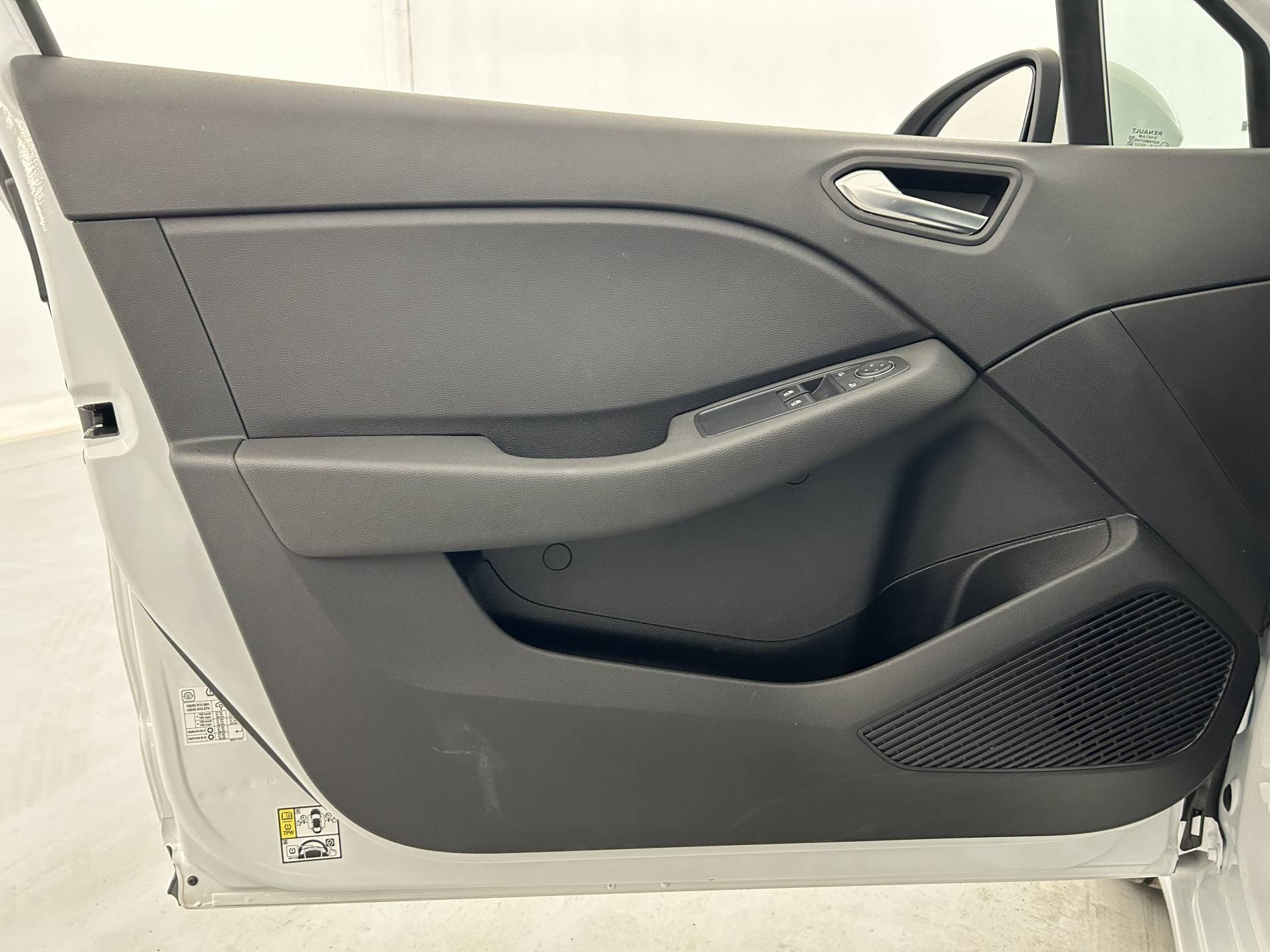 Vente en ligne Renault Clio 5 Clio TCe 100 GPL - 21N au prix de 13 490 €