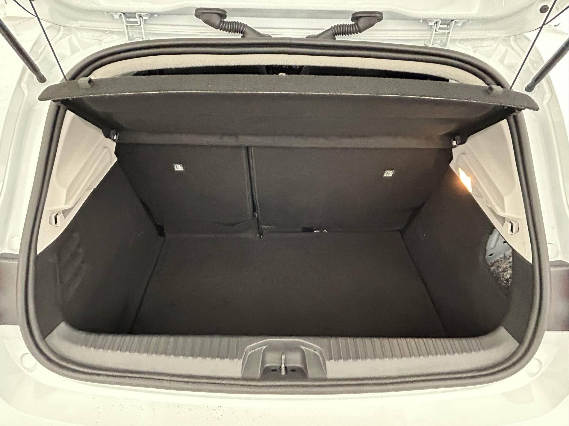 Vente en ligne Renault Clio 5 Clio TCe 100 GPL - 21N au prix de 13 490 €