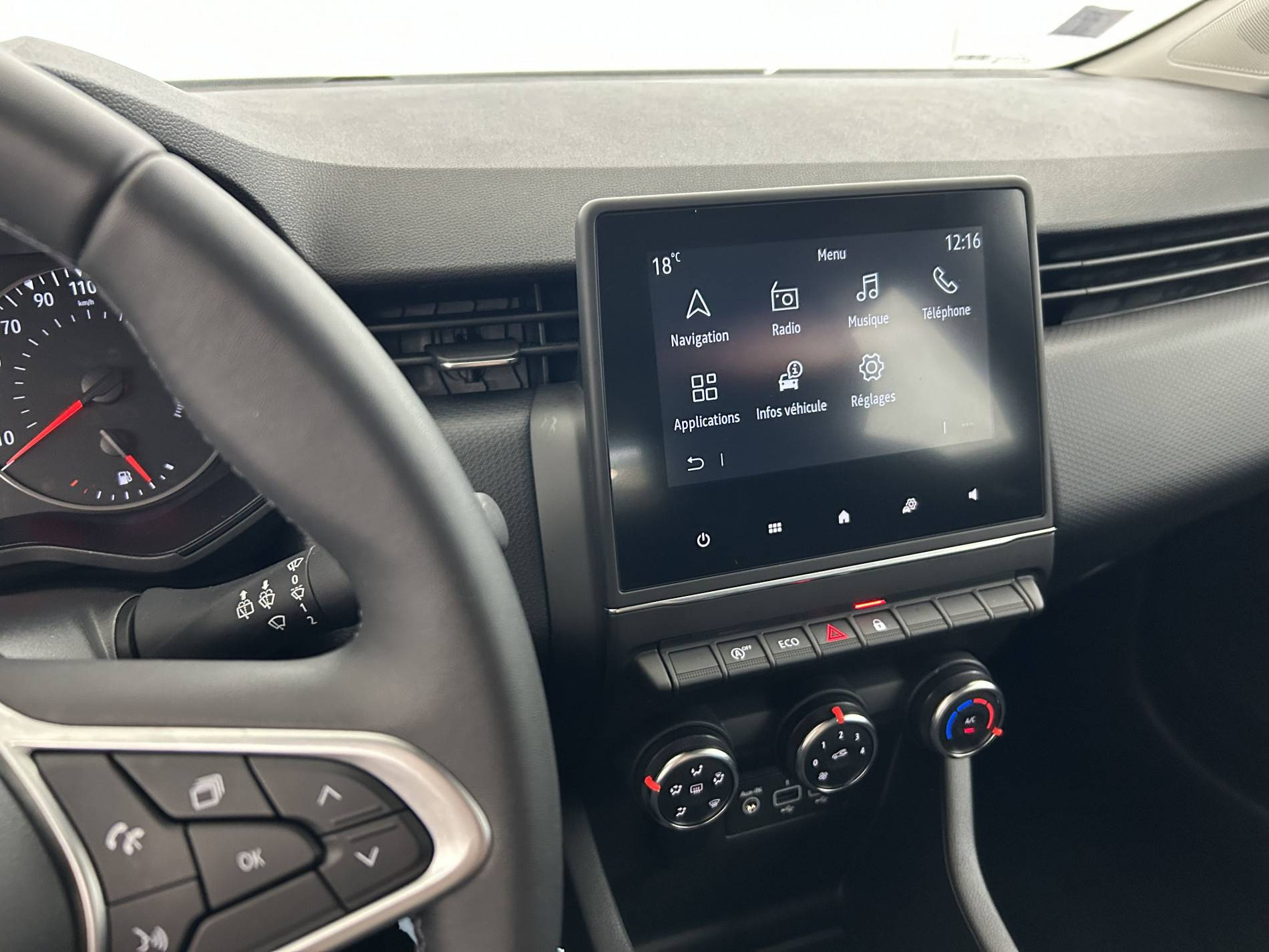 Vente en ligne Renault Clio 5 Clio TCe 100 GPL - 21N au prix de 13 490 €