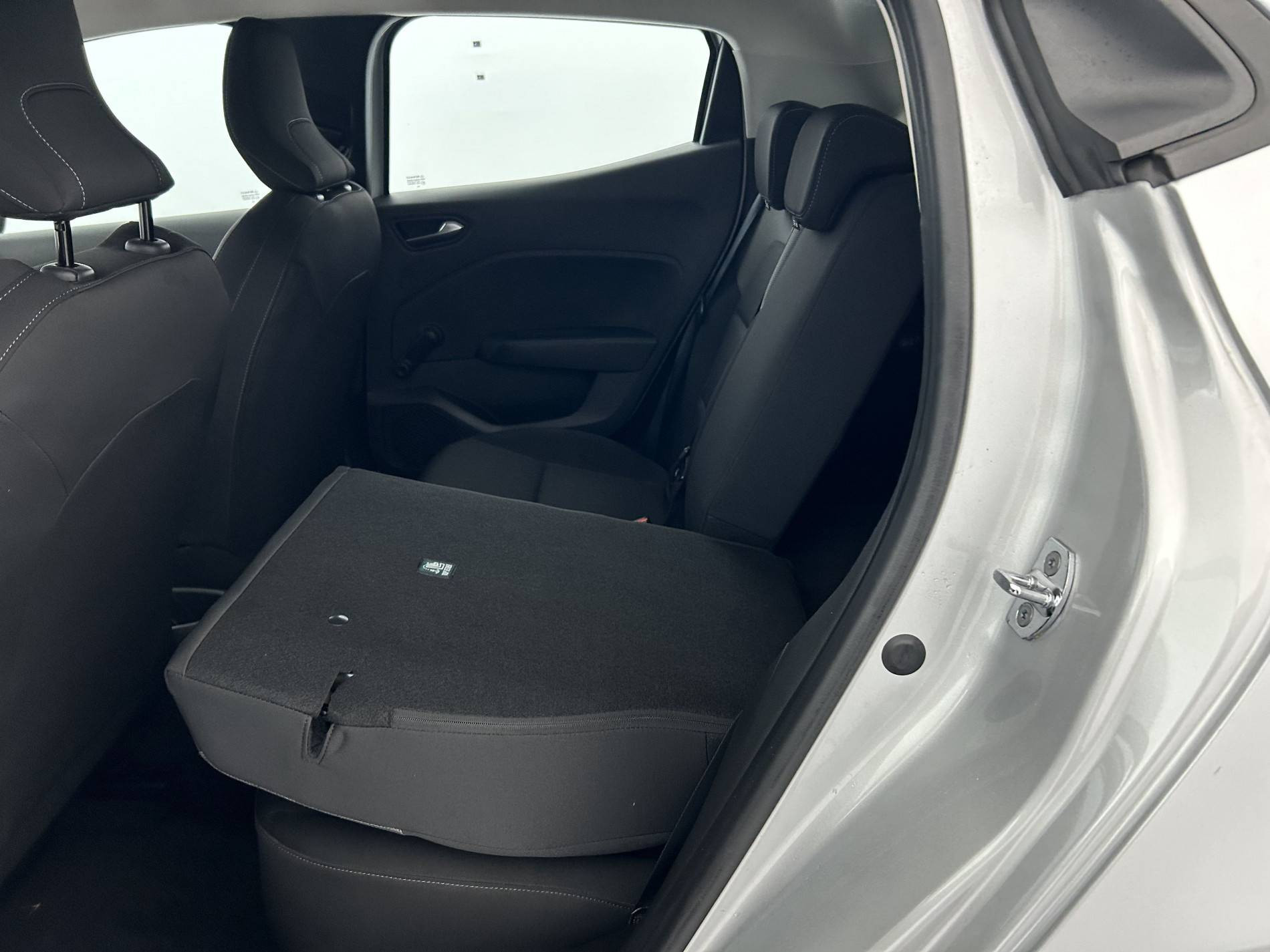 Vente en ligne Renault Clio 5 Clio SCe 65 - 20 au prix de 11 490 €