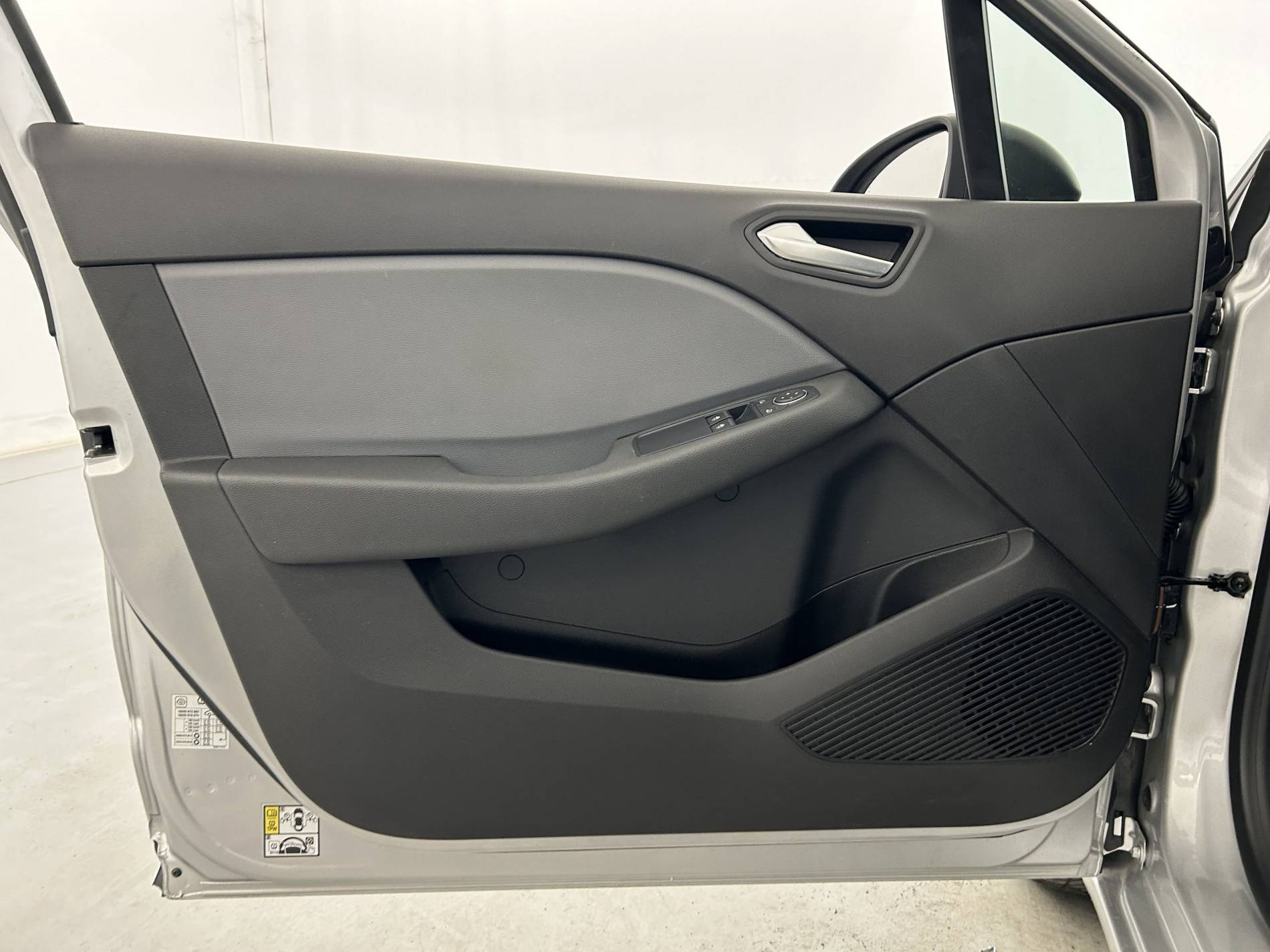 Vente en ligne Renault Clio 5 Clio SCe 65 - 20 au prix de 11 490 €