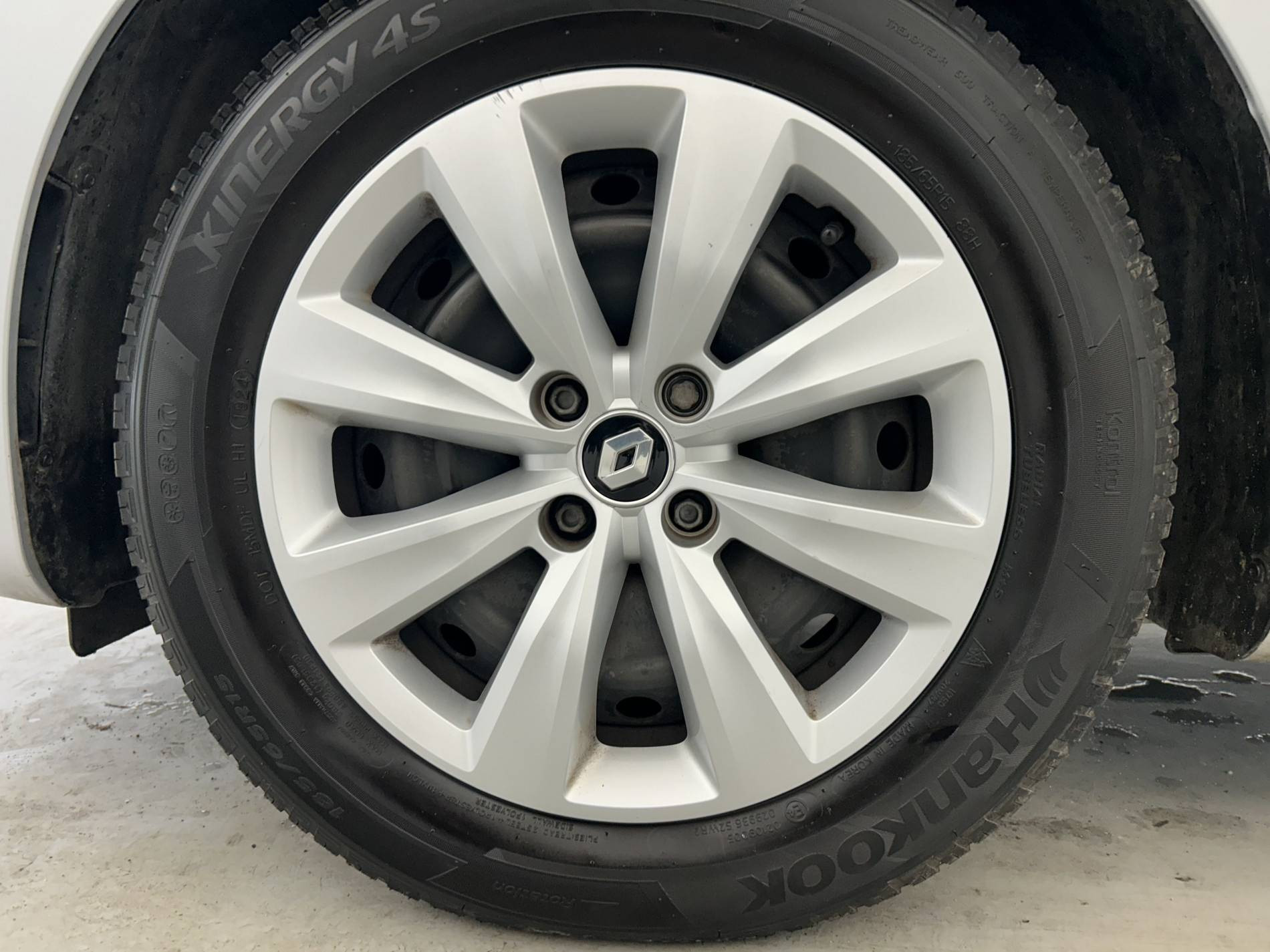 Vente en ligne Renault Clio 5 Clio SCe 65 - 20 au prix de 11 490 €