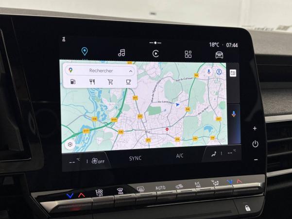 Vente en ligne Renault Austral  E-Tech hybrid 200 au prix de 29 990 €