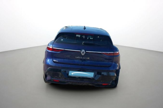 Vente en ligne Renault Megane E-Tech  EV40 130ch standard charge au prix de 22 990 €