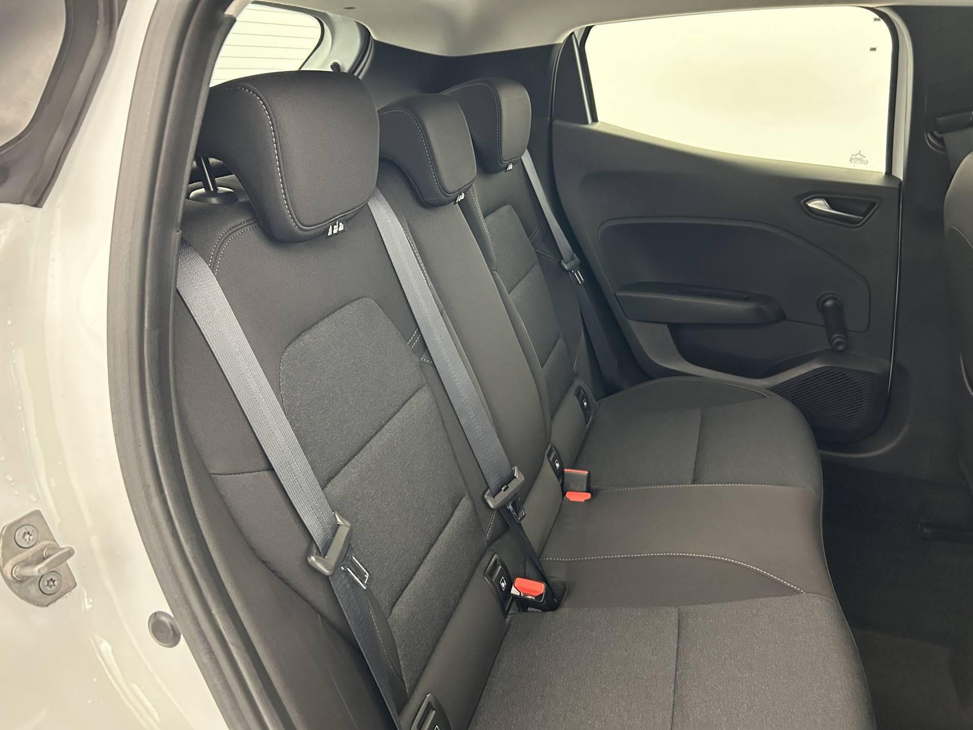 Vente en ligne Renault Clio 5 Clio TCe 90 au prix de 14 790 €