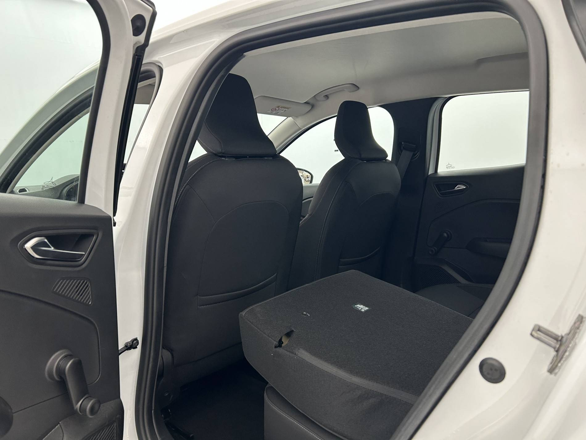 Vente en ligne Renault Clio 5 Clio TCe 90 au prix de 14 790 €