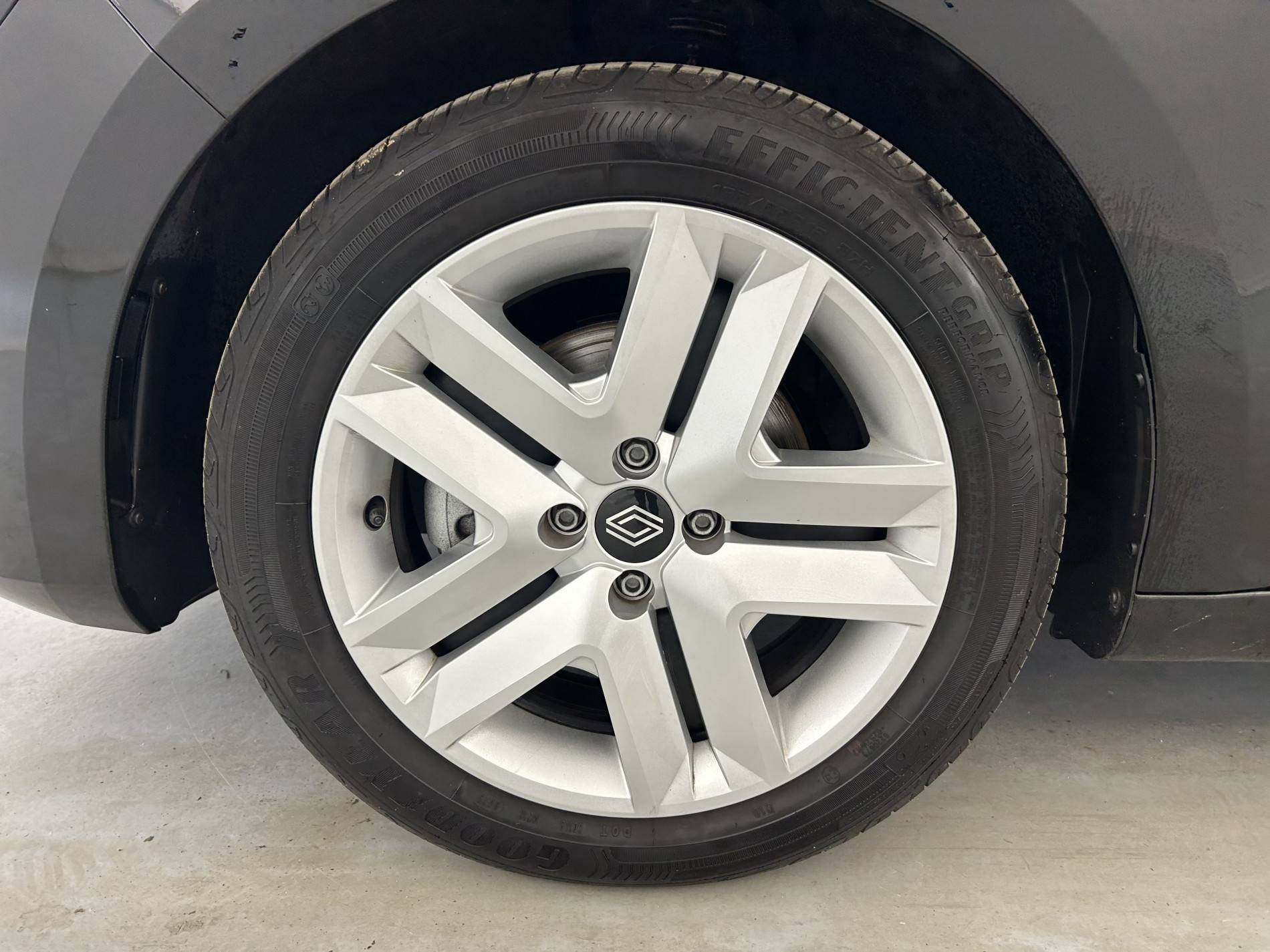 Vente en ligne Renault Clio 5 Clio Blue dCi 100 ch GSR2 au prix de 18 990 €