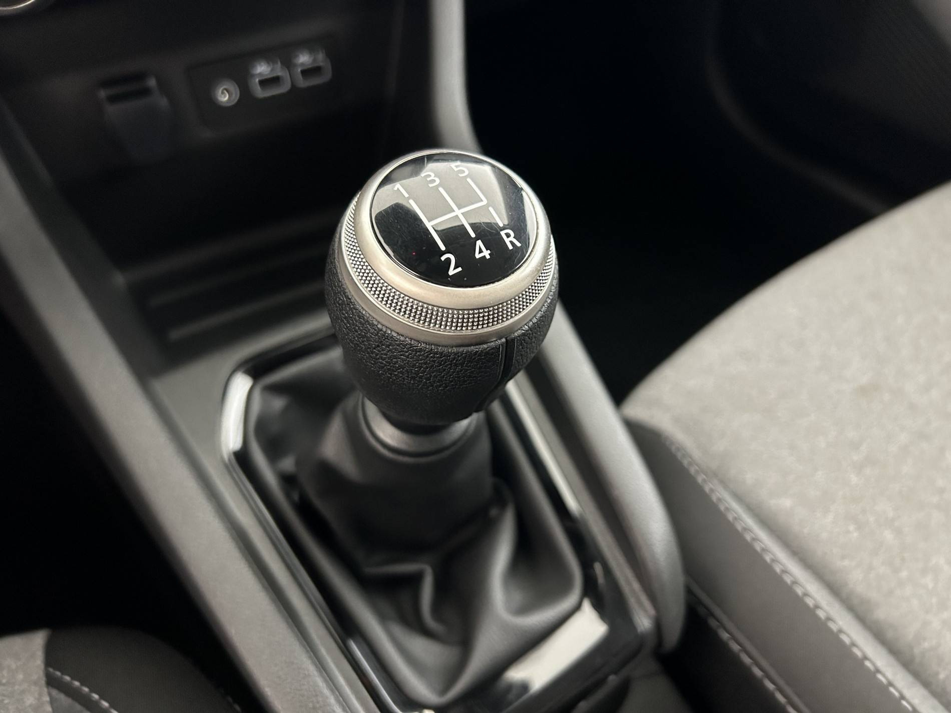 Vente en ligne Renault Clio 5 Clio SCe 65 ch GSR2 au prix de 14 590 €