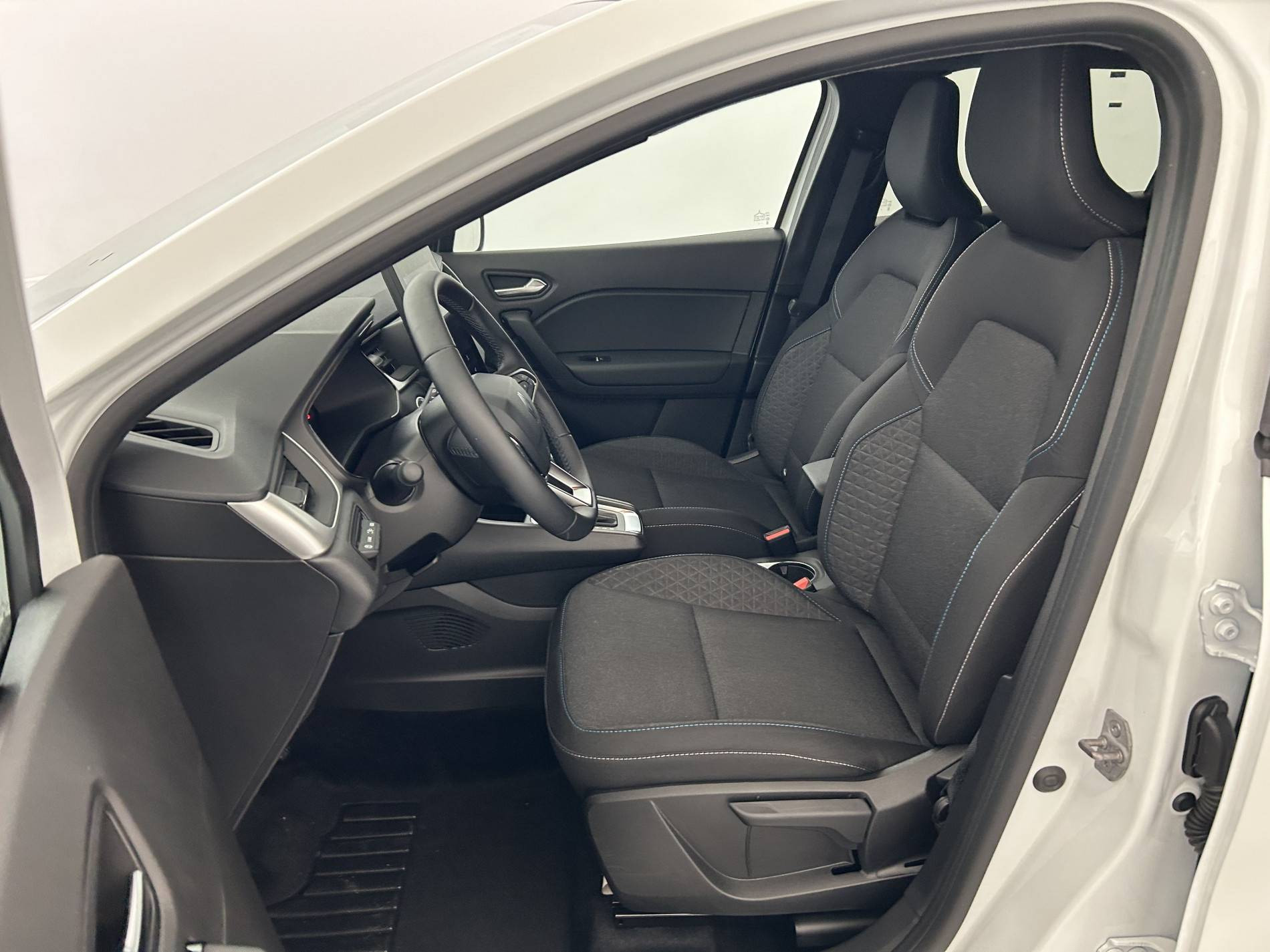 Vente en ligne Renault Symbioz  E-Tech full hybrid 145 au prix de 24 990 €