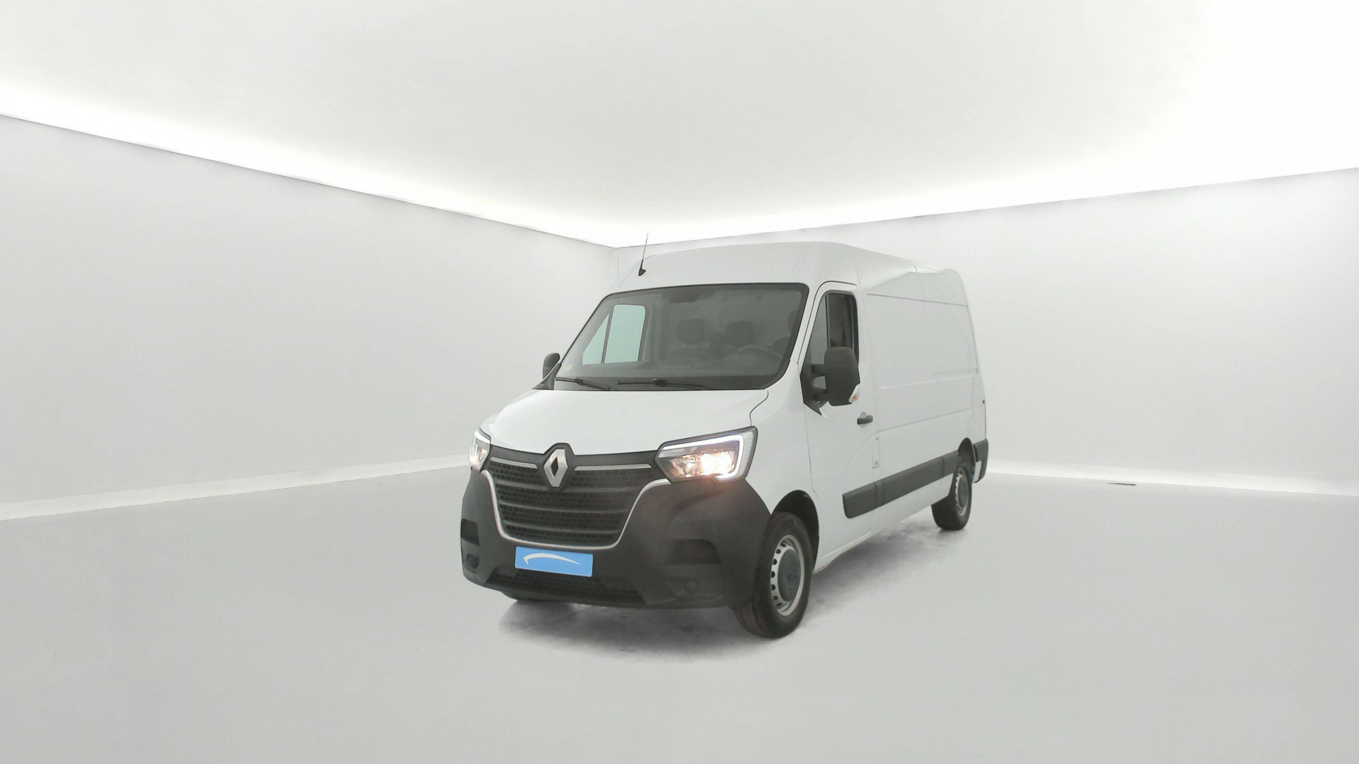 Renault Master Fourgon MASTER FGN TRAC F3500 L2H2 BLUE DCI 135 occasion de 2023 en vente à Caen