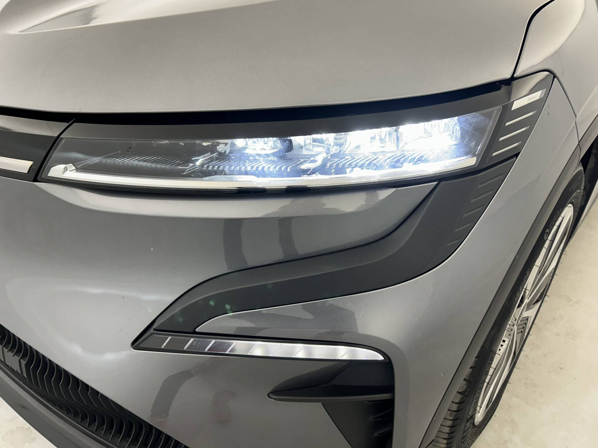 Vente en ligne Renault Megane E-Tech  EV60 130ch super charge au prix de 21 590 €