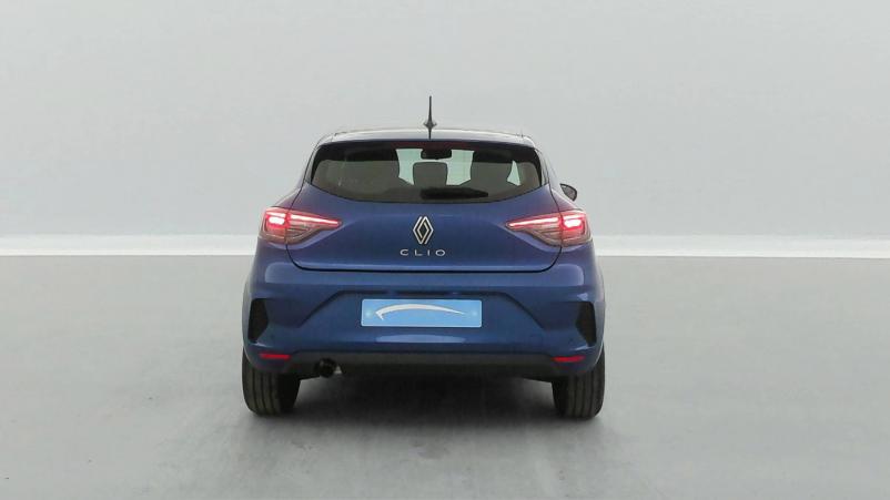 Vente en ligne Renault Clio 5 Clio TCe 90 au prix de 16 990 €