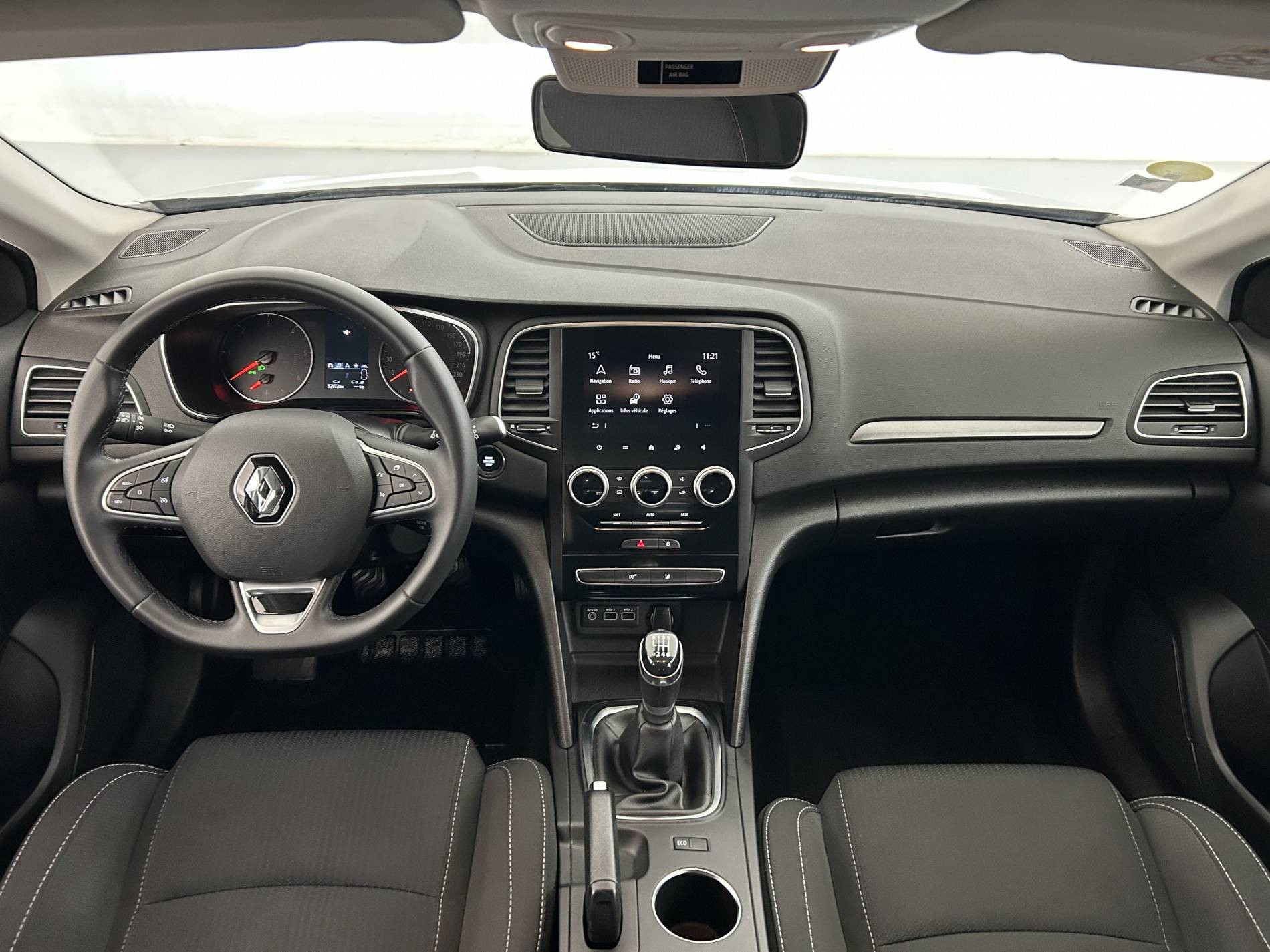 Vente en ligne Renault Megane 4 Mégane IV Berline Blue dCi 115 - 21B au prix de 16 990 €