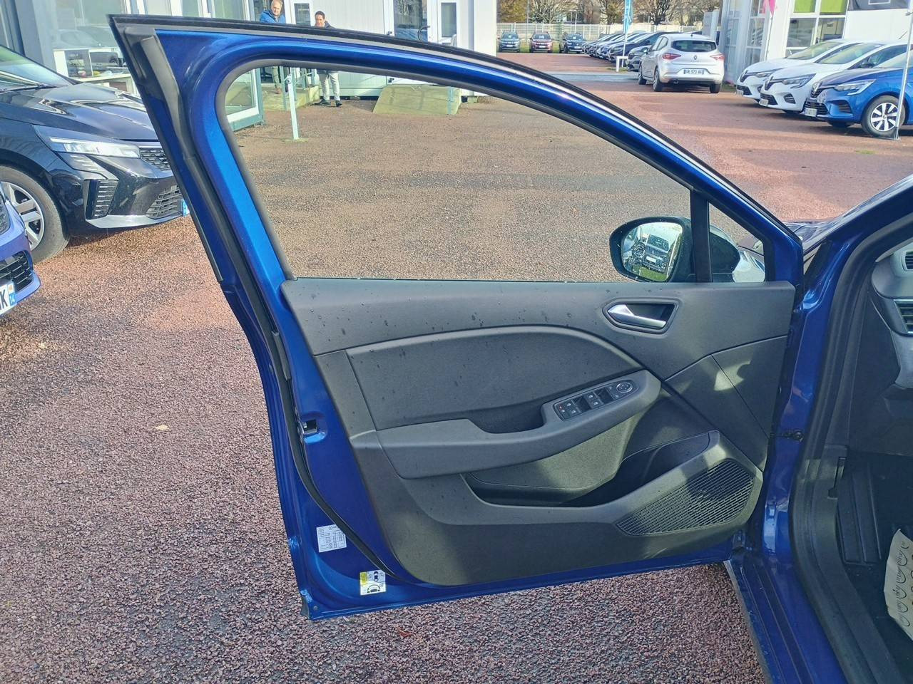 Vente en ligne Renault Clio 5 Clio TCe 90 ch GSR2 au prix de 16 590 €