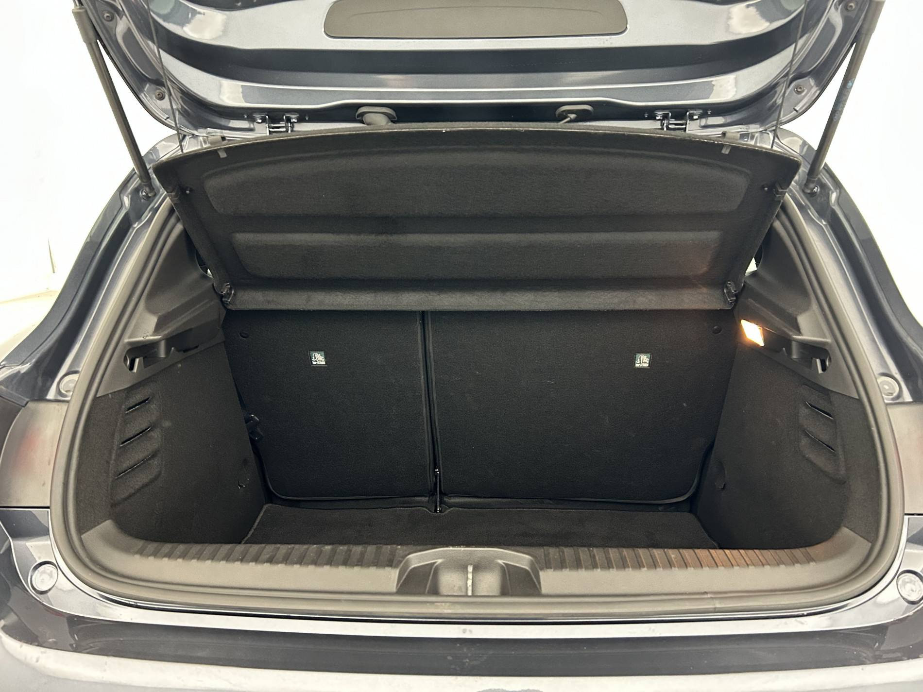 Vente en ligne Renault Clio 5 Clio TCe 90 - 21N au prix de 13 990 €