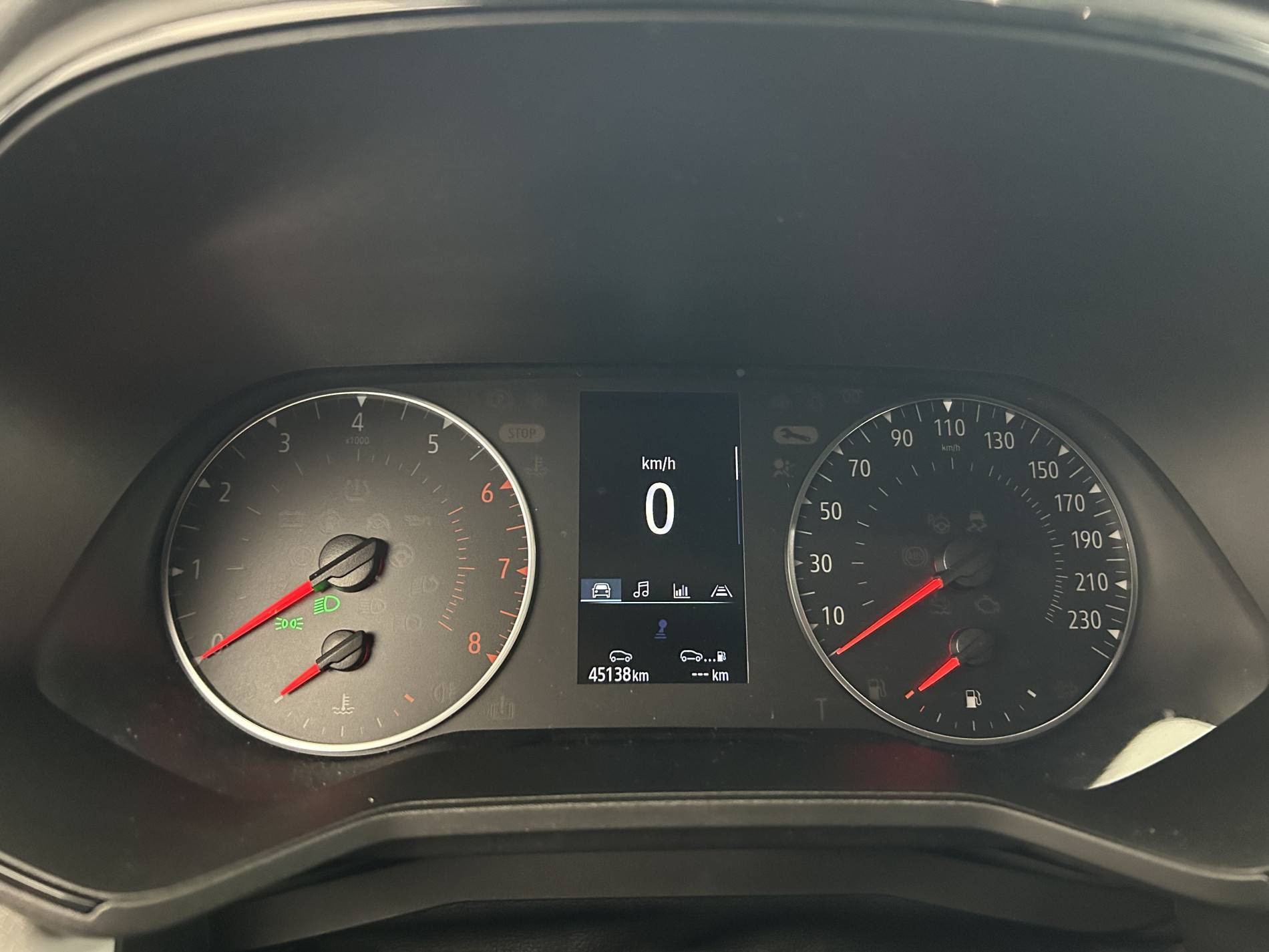 Vente en ligne Renault Clio 5 Clio TCe 90 - 21N au prix de 13 990 €