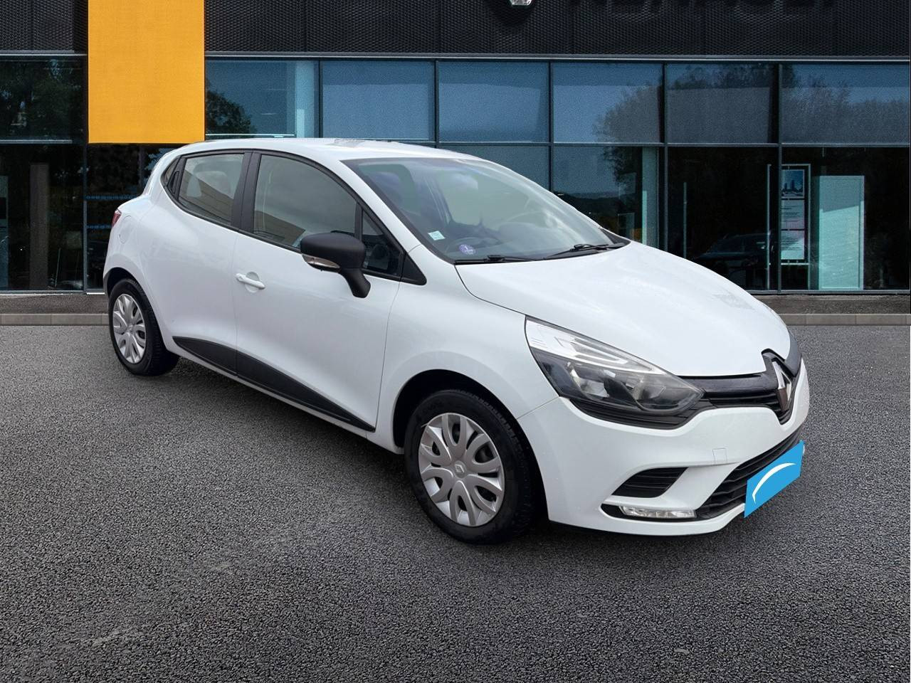 Vente en ligne Renault Clio 4 Clio 1.2 16V 75 au prix de 9 990 €