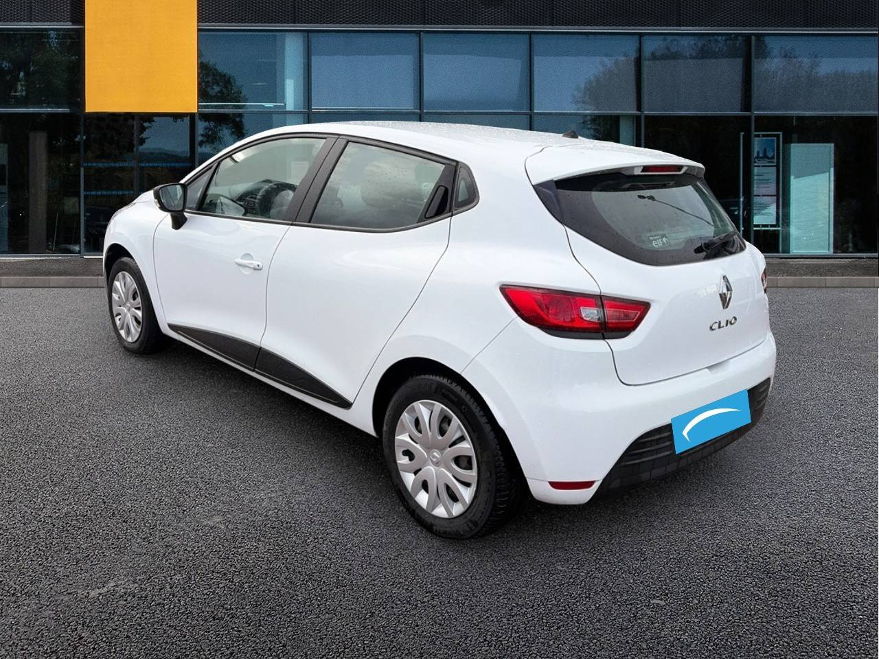 Vente en ligne Renault Clio 4 Clio 1.2 16V 75 au prix de 9 990 €