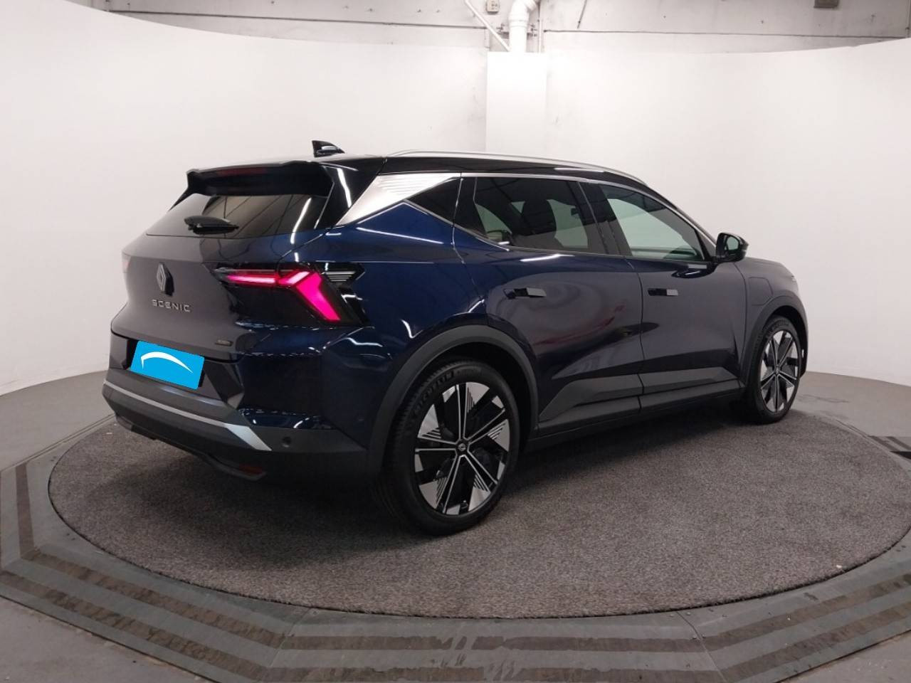 Vente en ligne Renault Scenic E-Tech  220 ch grande autonomie au prix de 42 700 €