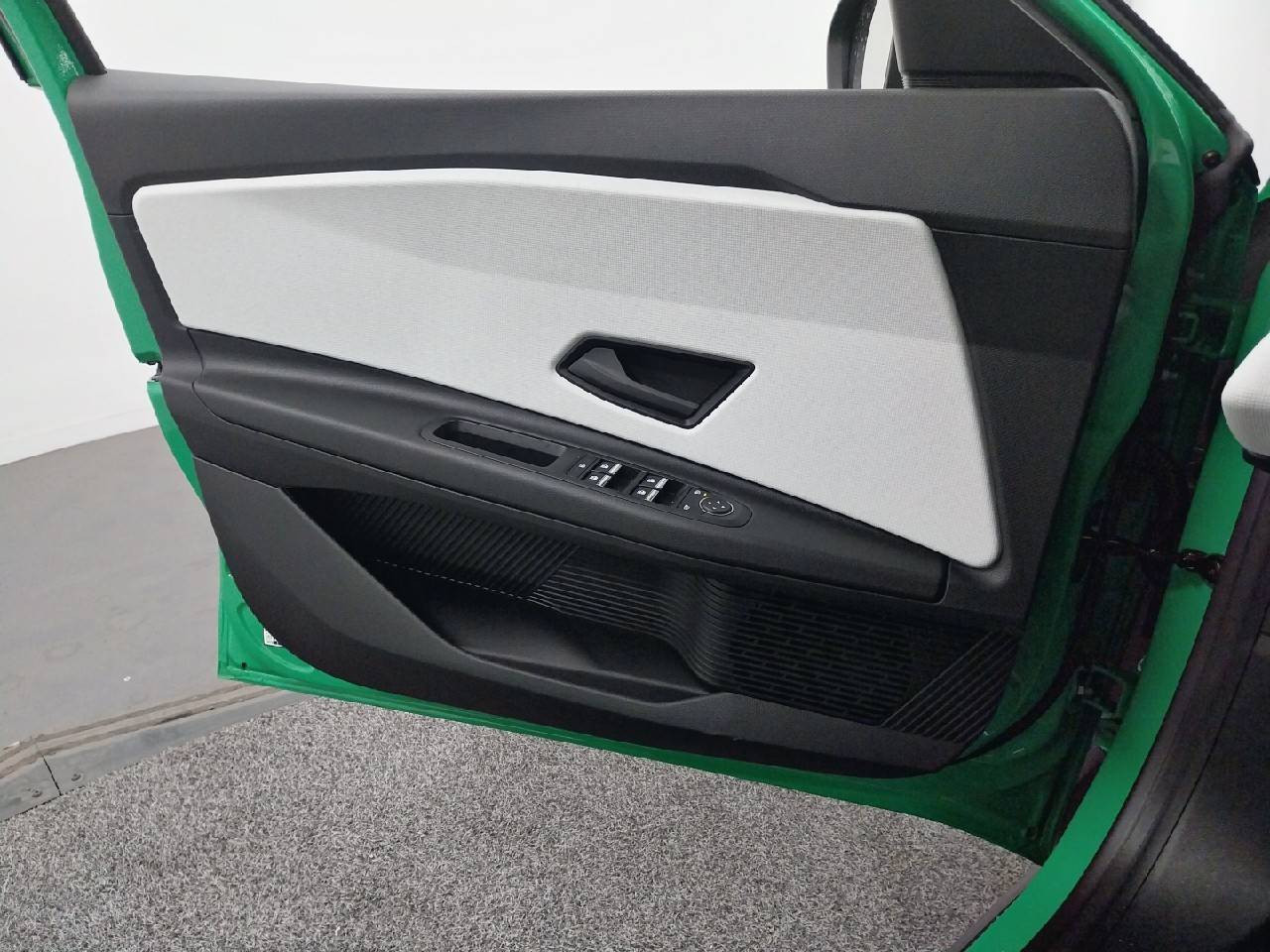 Vente en ligne Renault R5 E-Tech  120 ch autonomie urbaine au prix de 23 790 €