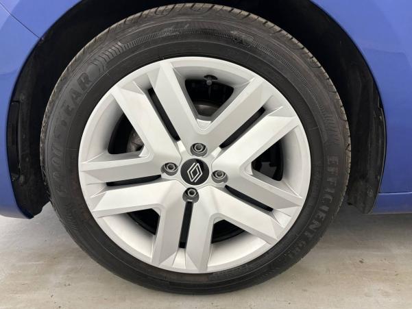 Vente en ligne Renault Clio 5 Clio TCe 90 au prix de 16 990 €