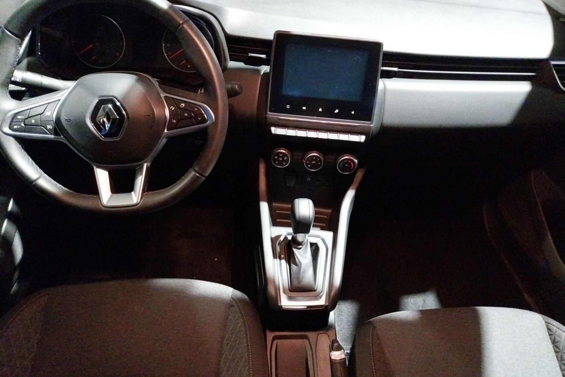 Vente en ligne Renault Clio 5 Clio TCe 90 X-Tronic - 21N au prix de 13 990 €