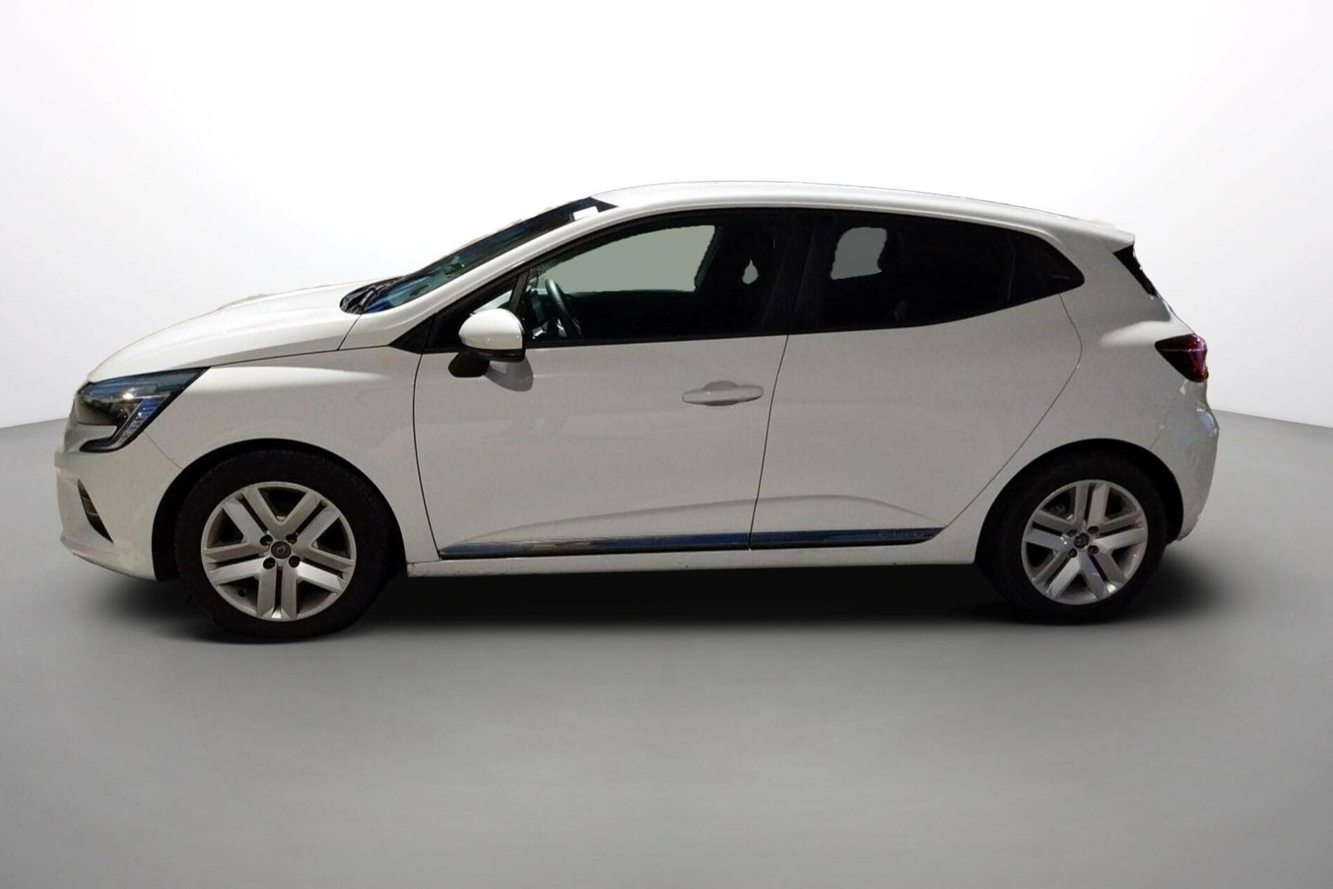 Vente en ligne Renault Clio 5 Clio TCe 90 X-Tronic - 21N au prix de 13 990 €