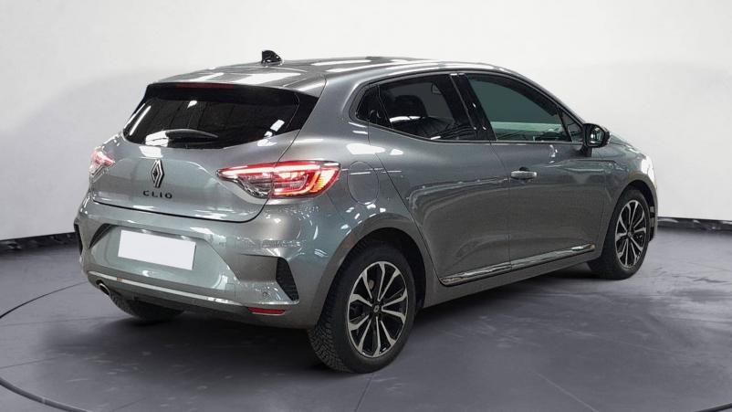 Vente en ligne Renault Clio 5 Clio TCe 90 au prix de 18 590 €
