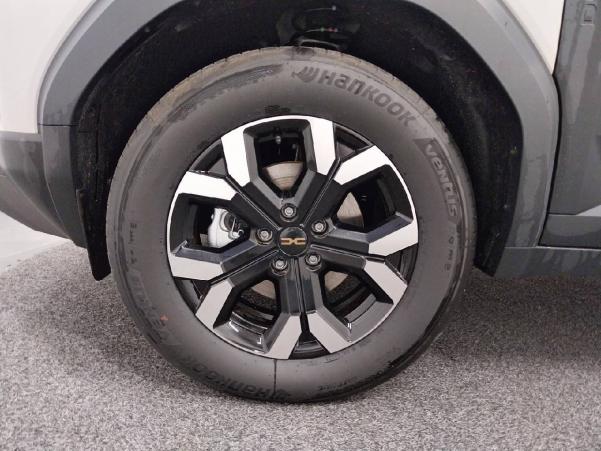 Vente en ligne Dacia Duster  Hybrid 140 4x2 au prix de 28 900 €