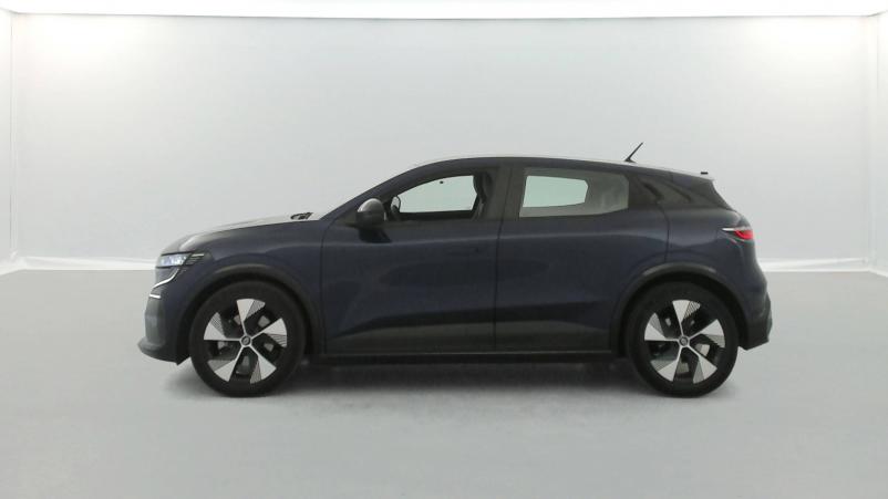 Vente en ligne Renault Megane E-Tech  EV40 130ch standard charge au prix de 22 990 €