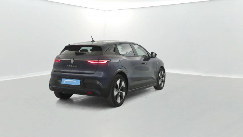 Vente en ligne Renault Megane E-Tech  EV40 130ch standard charge au prix de 22 990 €