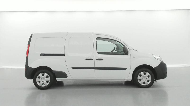 Vente en ligne Renault Kangoo Express  GRAND VOLUME BLUE DCI 95 au prix de 15 900 €