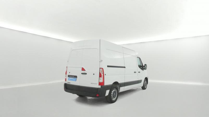 Vente en ligne Renault Master 3 Fourgon MASTER FGN TRAC F3500 L2H2 DCI 135 au prix de 21 590 €