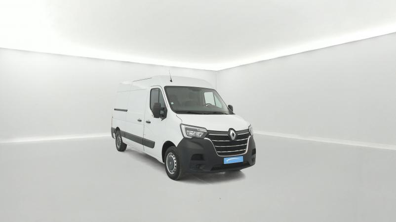 Vente en ligne Renault Master 3 Fourgon MASTER FGN TRAC F3500 L2H2 DCI 135 au prix de 21 590 €