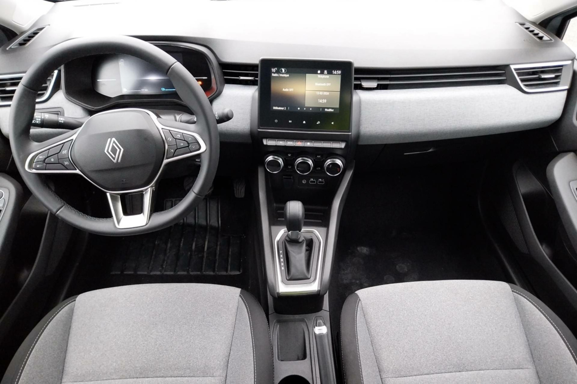 Vente en ligne Renault Clio 5 Clio E-Tech full hybrid 145 ch GSR2 au prix de 20 890 €