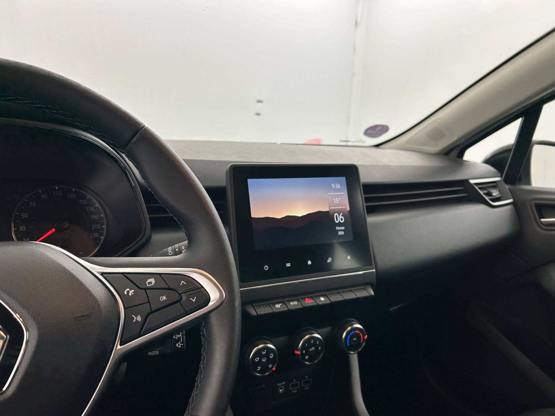 Vente en ligne Renault Clio 5 Clio TCe 90 au prix de 13 990 €